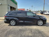 Used 2022 Toyota Sienna XSE image 2