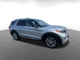 Used 2024 Ford Explorer Limited image 2