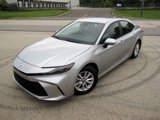 Used 2025 Toyota Camry LE image 4