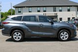 Used 2023 Toyota Highlander LE image 6