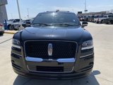 Used 2023 Lincoln Navigator Reserve image 4