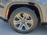 New 2025 Jeep Wagoneer 4WD w/ Convenience Group I image 6