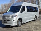 Used 2019 Mercedes-Benz Sprinter 4x4 170 w/ Premium Plus Package image 2