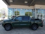 New 2025 Nissan Frontier SV image 4