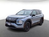 New 2025 Mitsubishi Outlander AWD image 2