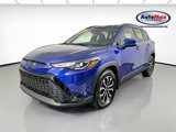 Used 2024 Toyota Corolla Cross SE image 2