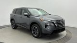 Used 2025 Nissan Rogue SV image 3