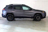 Used 2023 Jeep Cherokee Altitude Lux image 3