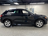Used 2022 Audi Q3 2.0T Premium image 2