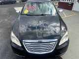 Used 2011 Chrysler 200 Limited image 3