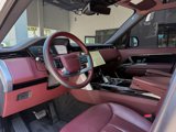 Used 2023 Land Rover Range Rover SE image 2