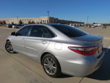 Used 2016 Toyota Camry SE image 5