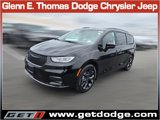 New 2025 Chrysler Pacifica Limited image 3