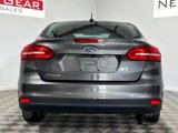 Used 2017 Ford Focus SE image 5