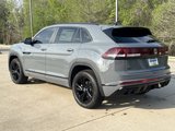 New 2026 Volkswagen Atlas Cross Sport SEL R-Line image 3