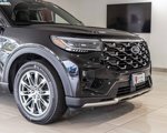 Used 2025 Ford Explorer Platinum image 3