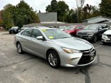 Used 2017 Toyota Camry SE image 3