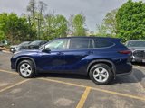 Certified 2024 Toyota Highlander LE image 4