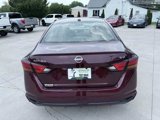 Used 2024 Nissan Altima 2.5 SV image 3