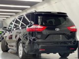 Used 2015 Toyota Sienna LE image 4