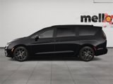 New 2025 Chrysler Pacifica Limited w/ Trailer Tow Group image 3