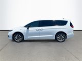 New 2025 Chrysler Pacifica Select image 4