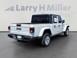 Used 2023 Jeep Gladiator Sport image 5