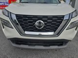 Used 2021 Nissan Rogue SV image 2