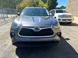 Used 2022 Toyota Highlander XLE image 2