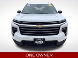 Used 2024 Chevrolet Traverse LT image 2