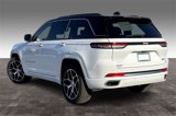 New 2025 Jeep Grand Cherokee Summit image 3