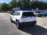 Used 2018 Jeep Cherokee Trailhawk image 4