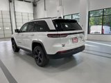 New 2025 Jeep Grand Cherokee Limited image 4