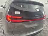 New 2025 Chrysler Pacifica Limited image 5