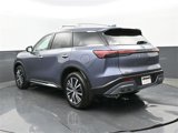 Used 2025 INFINITI QX60 Sensory image 3