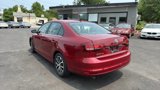 Used 2018 Volkswagen Jetta SE image 3