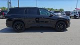 Used 2024 Chevrolet Traverse RS image 5