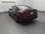 Used 2023 Nissan Altima 2.5 SV image 5