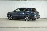 Used 2024 Porsche Cayenne image 3