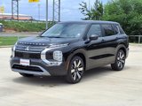 New 2025 Mitsubishi Outlander SE image 2