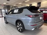 New 2025 Mitsubishi Outlander SEL image 5