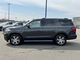 Used 2023 Ford Expedition Limited image 3