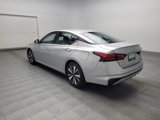 Used 2022 Nissan Altima 2.5 SV image 5