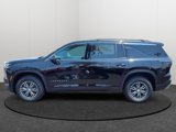 New 2025 Chevrolet Traverse LT image 2