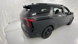 New 2026 Kia Carnival SX image 3