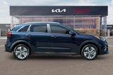 Certified 2022 Kia Niro EX image 3