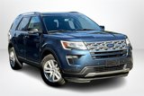 Used 2018 Ford Explorer XLT w/ XLT Technology Feature Bundle image 3