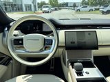 New 2025 Land Rover Range Rover SE image 4