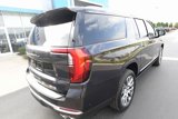 New 2025 GMC Yukon Denali w/ Denali Reserve Package image 3