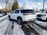 New 2025 Nissan Pathfinder SL image 4